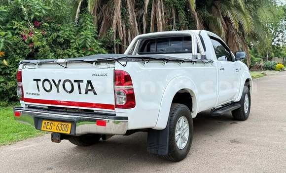 Buy Used Toyota Hilux White Car in Nairobi in Nairobi Buy Used Toyota Hilux White Car in Nairobi in Nairobi