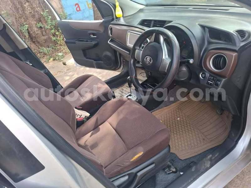 Big with watermark toyota vitz nairobi nairobi 28701