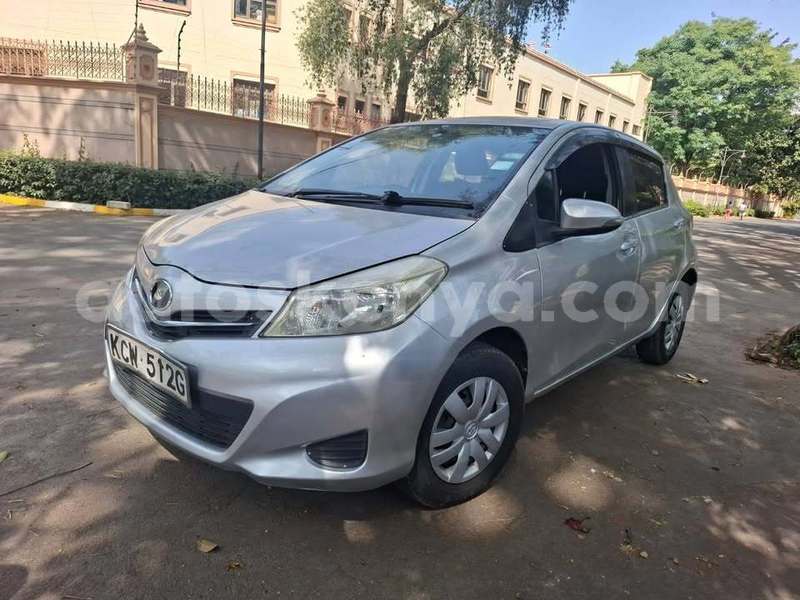 Big with watermark toyota vitz nairobi nairobi 28701
