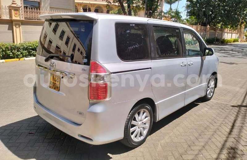 Big with watermark toyota noah nairobi nairobi 28707