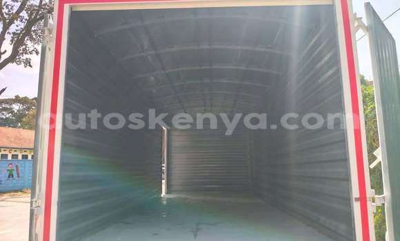 Buy Used Isuzu FRR 33L White Truck in Nairobi in Nairobi Buy Used Isuzu FRR 33L White Truck in Nairobi in Nairobi