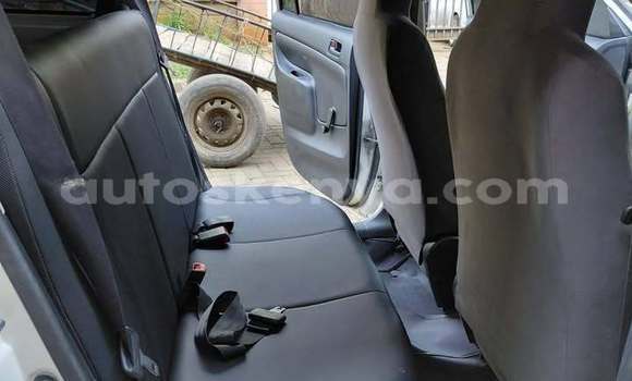 Buy Used Toyota Probox White Car in Nairobi in Nairobi Buy Used Toyota Probox White Car in Nairobi in Nairobi