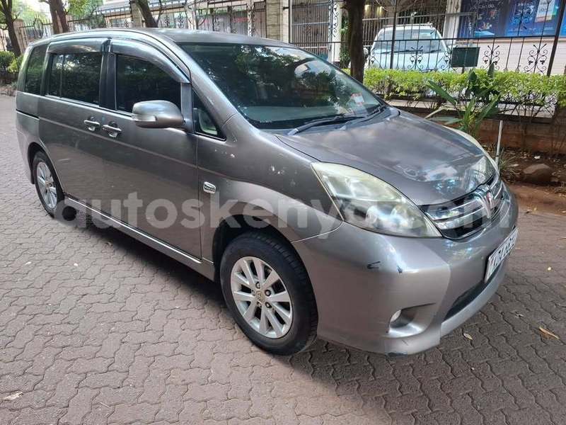 Big with watermark toyota isis nairobi nairobi 28724
