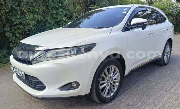 Buy Used Toyota Harrier White Car in Nairobi in Nairobi Buy Used Toyota Harrier White Car in Nairobi in Nairobi