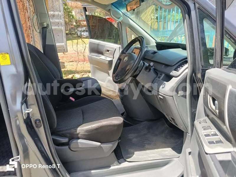 Big with watermark toyota noah nairobi nairobi 28727