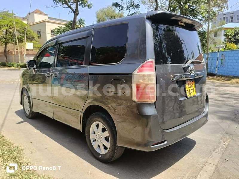 Big with watermark toyota noah nairobi nairobi 28727