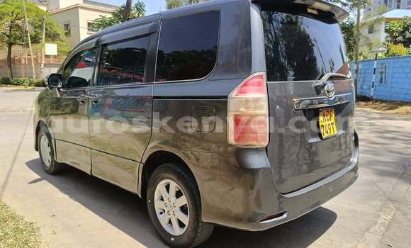 Buy Used Toyota Noah Other Car in Nairobi in Nairobi Buy Used Toyota Noah Other Car in Nairobi in Nairobi