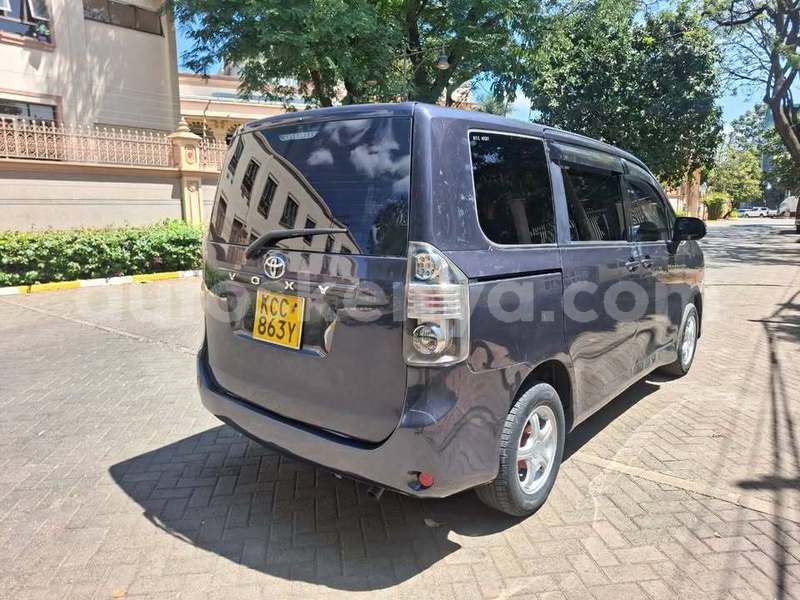 Big with watermark toyota voxy west kenya bungoma 28731