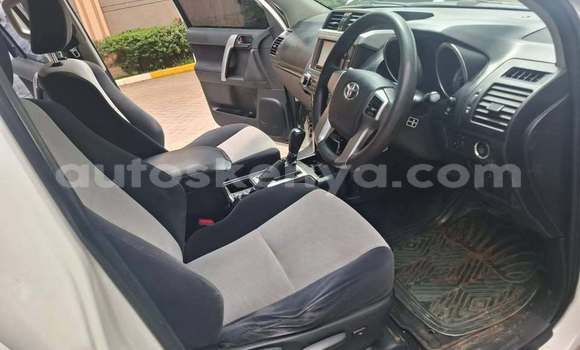 Buy Used Toyota Prado White Car in Nairobi in Nairobi Buy Used Toyota Prado White Car in Nairobi in Nairobi