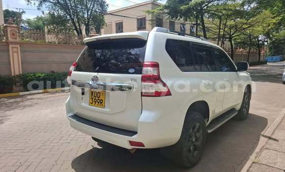 Buy Used Toyota Prado White Car in Nairobi in Nairobi Buy Used Toyota Prado White Car in Nairobi in Nairobi