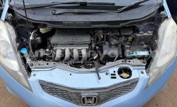 Nunua Ilio tumika Honda Fit Bluu Gari ndani ya Nairobi nchini Nairobi Nunua Ilio tumika Honda Fit Bluu Gari ndani ya Nairobi nchini Nairobi