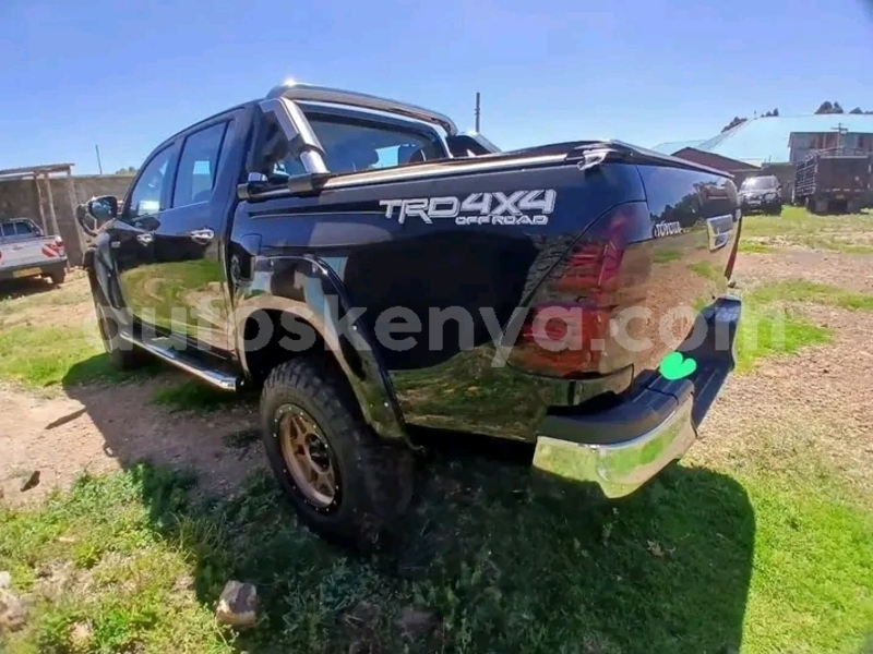 Big with watermark toyota hilux coast changamwe 28774
