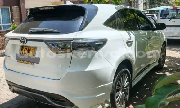 Buy Used Toyota Harrier White Car in Changamwe in Coast Buy Used Toyota Harrier White Car in Changamwe in Coast