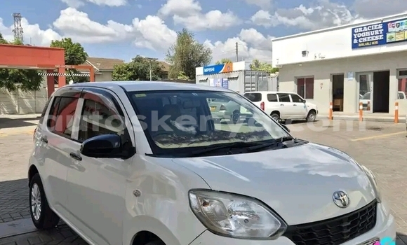 Buy Used Toyota Passo White Car in Bute in Northeast Kenya Buy Used Toyota Passo White Car in Bute in Northeast Kenya