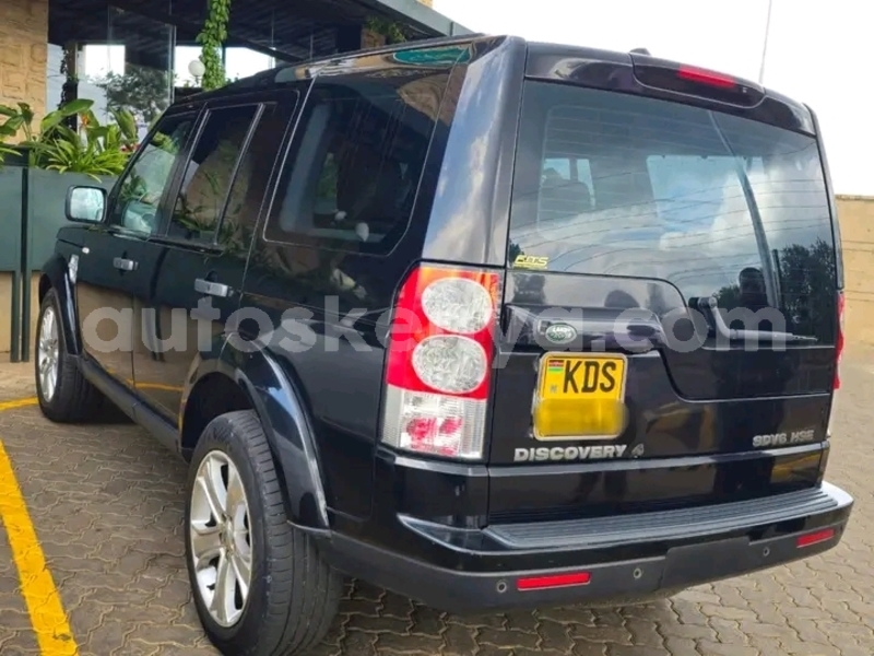 Big with watermark land rover discovery northeast kenya bute 28797