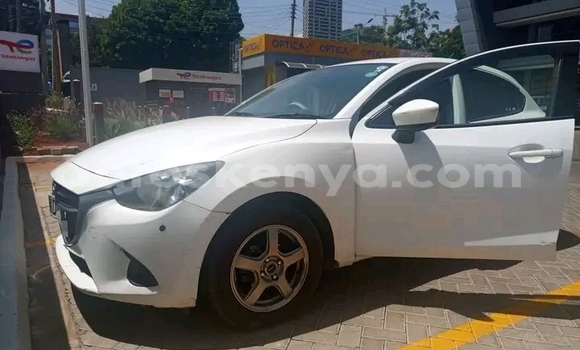 Buy Used Mazda Demio White Car in Changamwe in Coast Buy Used Mazda Demio White Car in Changamwe in Coast