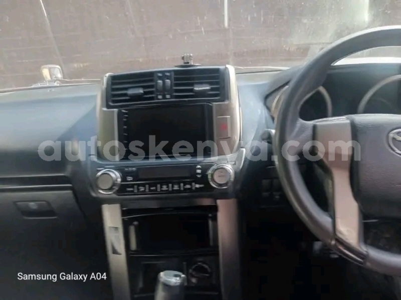Big with watermark toyota prado northeast kenya bute 28800