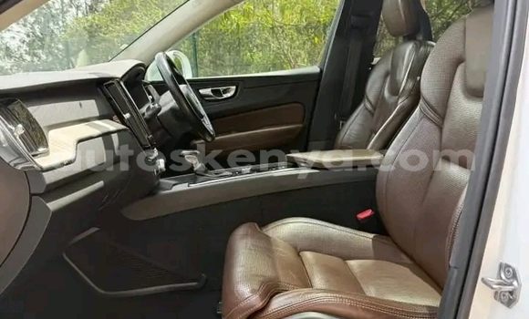 Buy Used Volvo XC60 White Car in Bute in Northeast Kenya Buy Used Volvo XC60 White Car in Bute in Northeast Kenya