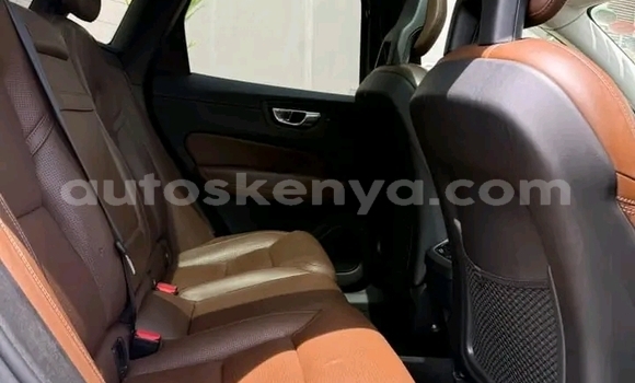Buy Used Volvo XC60 White Car in Bute in Northeast Kenya Buy Used Volvo XC60 White Car in Bute in Northeast Kenya