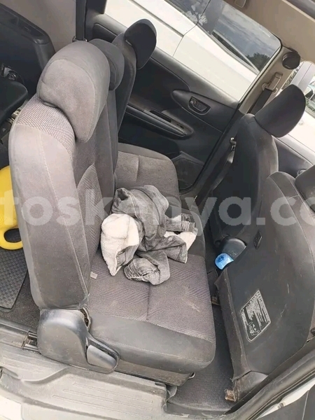 Big with watermark toyota wish northeast kenya bute 28804