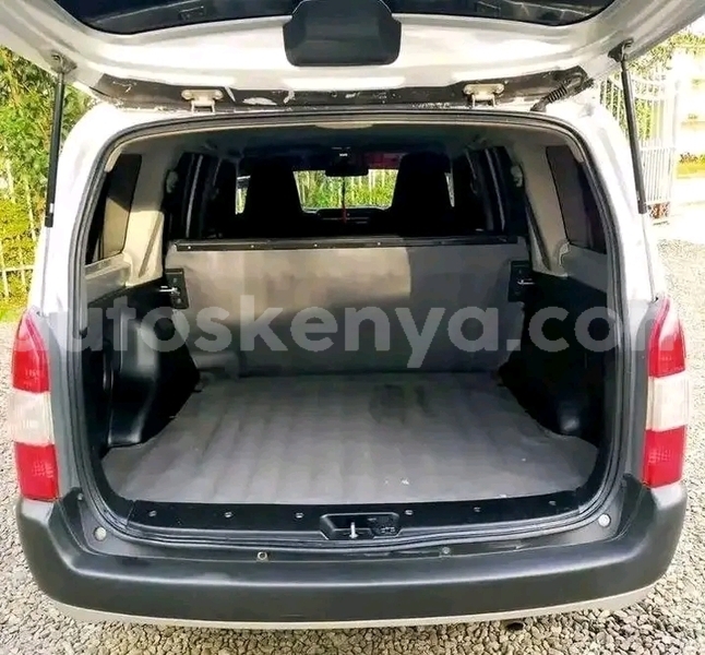 Big with watermark toyota probox northeast kenya bute 28805