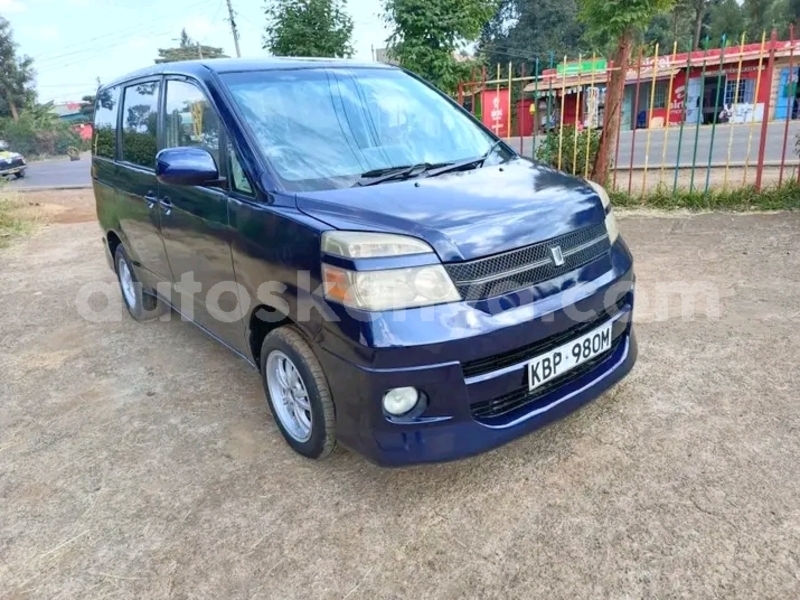 Big with watermark toyota voxy northeast kenya bute 28808