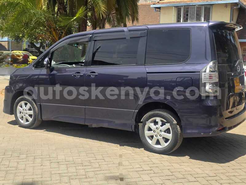 Big with watermark toyota voxy nairobi nairobi 28818