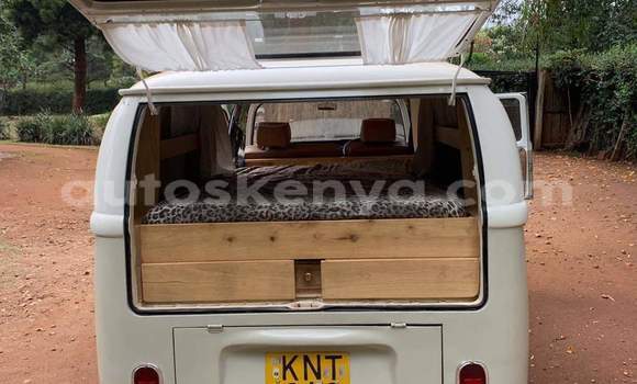 Oofamaa Volkswagen Type 2 Beige Makiinaa iti Machakos keessatti Nairobi keessatti Oofamaa Volkswagen Type 2 Beige Makiinaa iti Machakos keessatti Nairobi keessatti