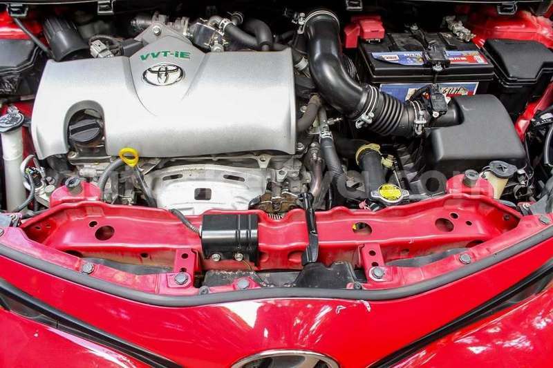 Big with watermark toyota vitz nairobi machakos 28848