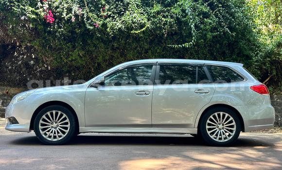 Oofamaa Subaru Legacy Silver Makiinaa iti Nairobi keessatti Nairobi keessatti Oofamaa Subaru Legacy Silver Makiinaa iti Nairobi keessatti Nairobi keessatti