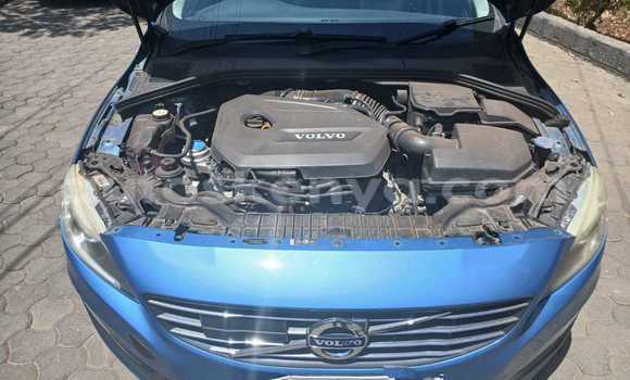 Nunua Ilio tumika Volvo V60 Bluu Gari ndani ya Nairobi nchini Nairobi Nunua Ilio tumika Volvo V60 Bluu Gari ndani ya Nairobi nchini Nairobi