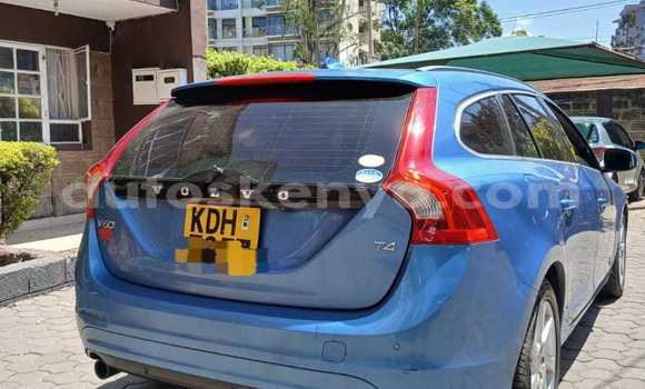 Nunua Ilio tumika Volvo V60 Bluu Gari ndani ya Nairobi nchini Nairobi Nunua Ilio tumika Volvo V60 Bluu Gari ndani ya Nairobi nchini Nairobi