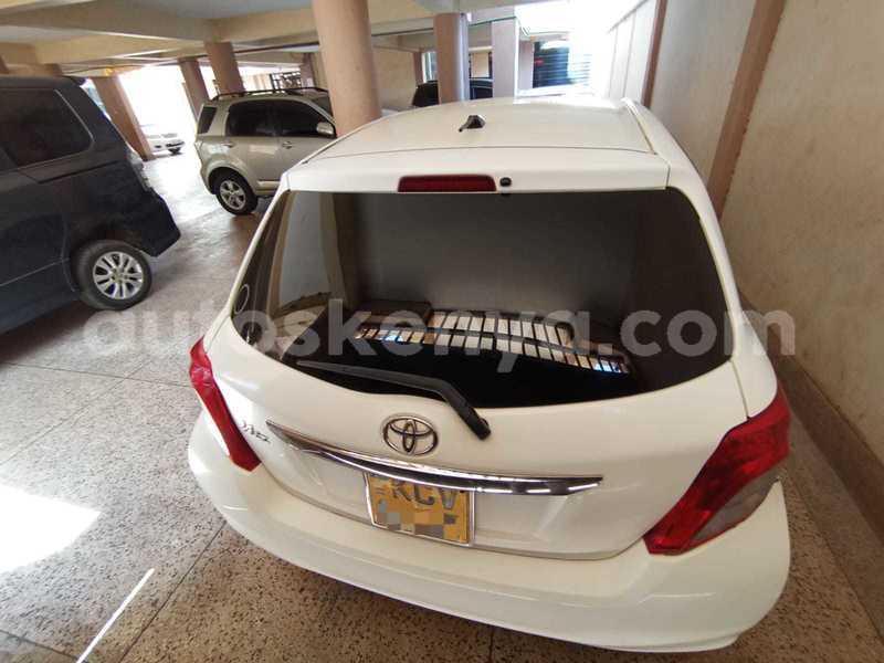 Big with watermark toyota vitz nairobi nairobi 28865