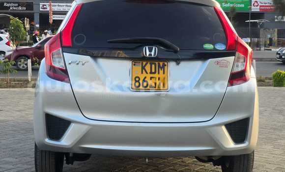 Buy Used Honda Fit Silver Car in Nairobi in Nairobi