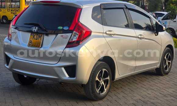Buy Used Honda Fit Silver Car in Nairobi in Nairobi Buy Used Honda Fit Silver Car in Nairobi in Nairobi