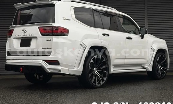 Buy Used Toyota Land Cruiser White Car in Nairobi in Nairobi Buy Used Toyota Land Cruiser White Car in Nairobi in Nairobi