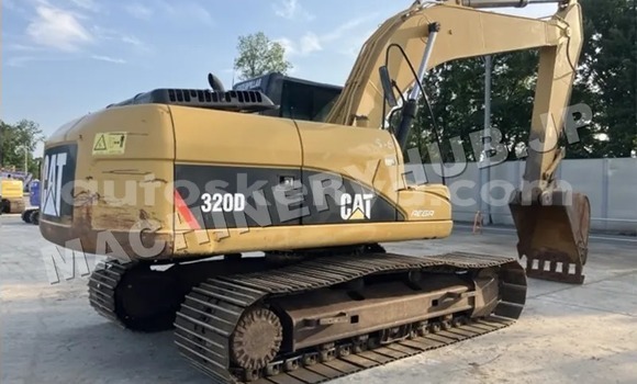 Nunua Ilio tumika Caterpillar 120 Nyingine Lori ndani ya Nairobi nchini Nairobi Nunua Ilio tumika Caterpillar 120 Nyingine Lori ndani ya Nairobi nchini Nairobi