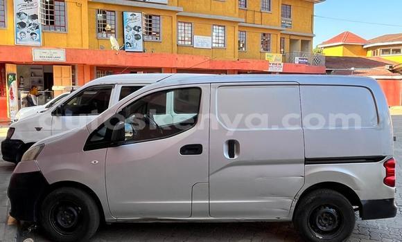 Buy Used Nissan NV200 Silver Car in Nairobi in Nairobi Buy Used Nissan NV200 Silver Car in Nairobi in Nairobi