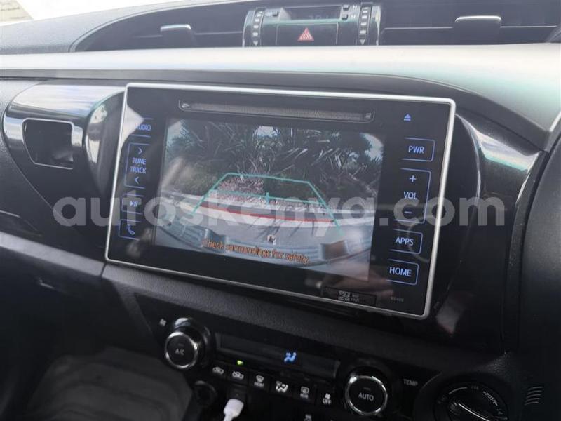 Big with watermark toyota hilux west kenya bungoma 28901