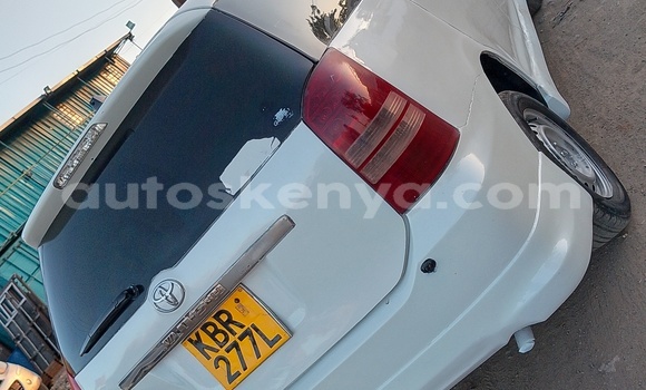 Buy Used Toyota Wish White Car in Nairobi in Nairobi Buy Used Toyota Wish White Car in Nairobi in Nairobi