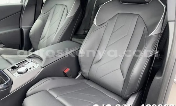 Nunua Mpya BMW X3 Nyeupe Gari ndani ya Nairobi nchini Nairobi Nunua Mpya BMW X3 Nyeupe Gari ndani ya Nairobi nchini Nairobi