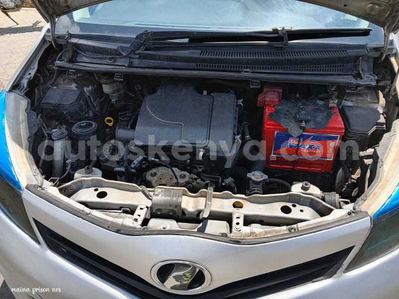 Big with watermark toyota vitz nairobi nairobi 28916