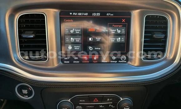 Oofamaa Dodge Charger Blue Makiinaa iti Sagana keessatti Central keessatti Oofamaa Dodge Charger Blue Makiinaa iti Sagana keessatti Central keessatti