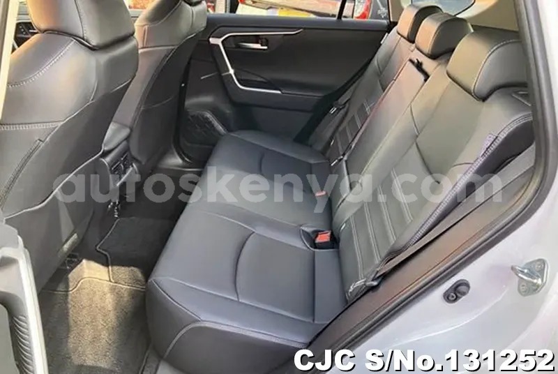 Big with watermark toyota rav4 nairobi nairobi 28920