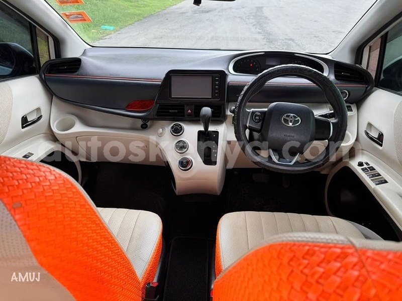 Big with watermark toyota sienta nairobi machakos 28922