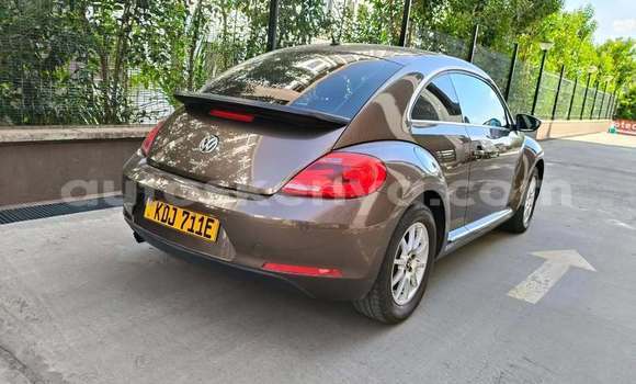 Oofamaa Volkswagen Beetle Brown Makiinaa iti Machakos keessatti Nairobi keessatti Oofamaa Volkswagen Beetle Brown Makiinaa iti Machakos keessatti Nairobi keessatti
