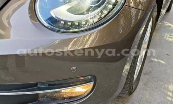 Oofamaa Volkswagen Beetle Brown Makiinaa iti Machakos keessatti Nairobi keessatti Oofamaa Volkswagen Beetle Brown Makiinaa iti Machakos keessatti Nairobi keessatti