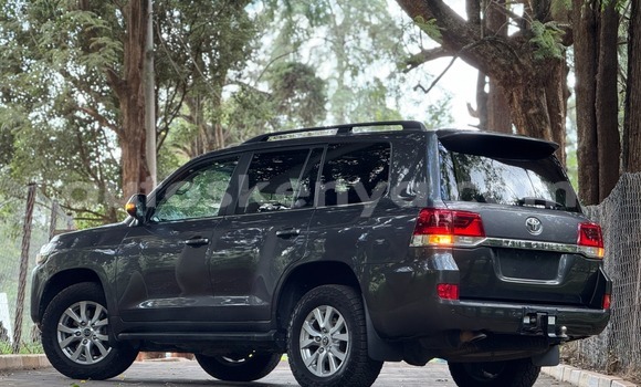 Buy Used Toyota Land Cruiser Black Car in Nairobi in Nairobi Buy Used Toyota Land Cruiser Black Car in Nairobi in Nairobi