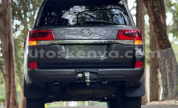 Buy Used Toyota Land Cruiser Black Car in Nairobi in Nairobi Buy Used Toyota Land Cruiser Black Car in Nairobi in Nairobi