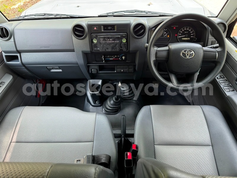 Big with watermark toyota land cruiser nairobi nairobi 28939